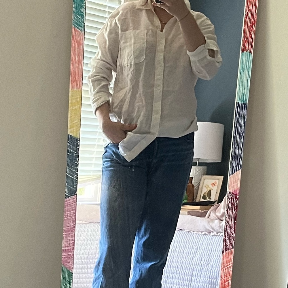 Amazon Essentials Linen Button down oxford shirt.
